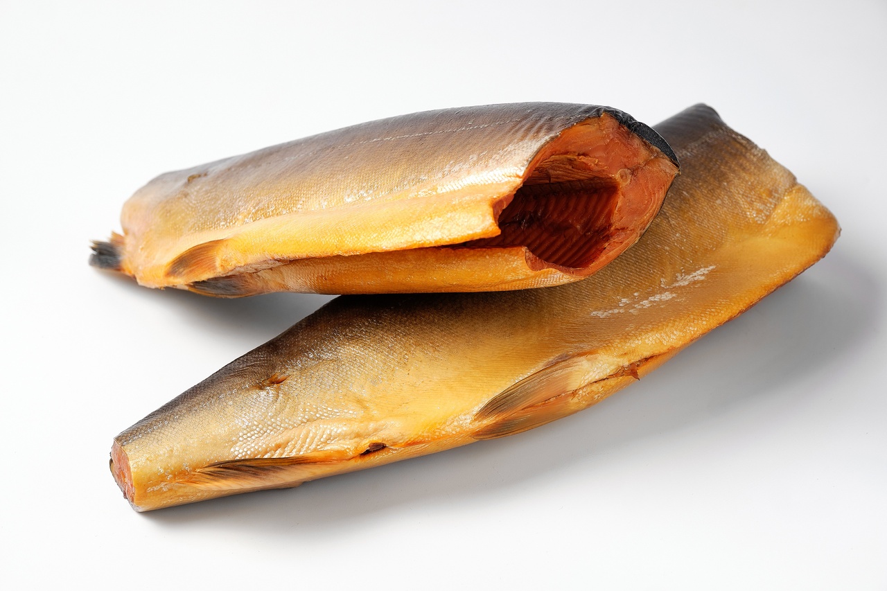 горбуша без голови копчена(1) Горбуша копчена без голови 1